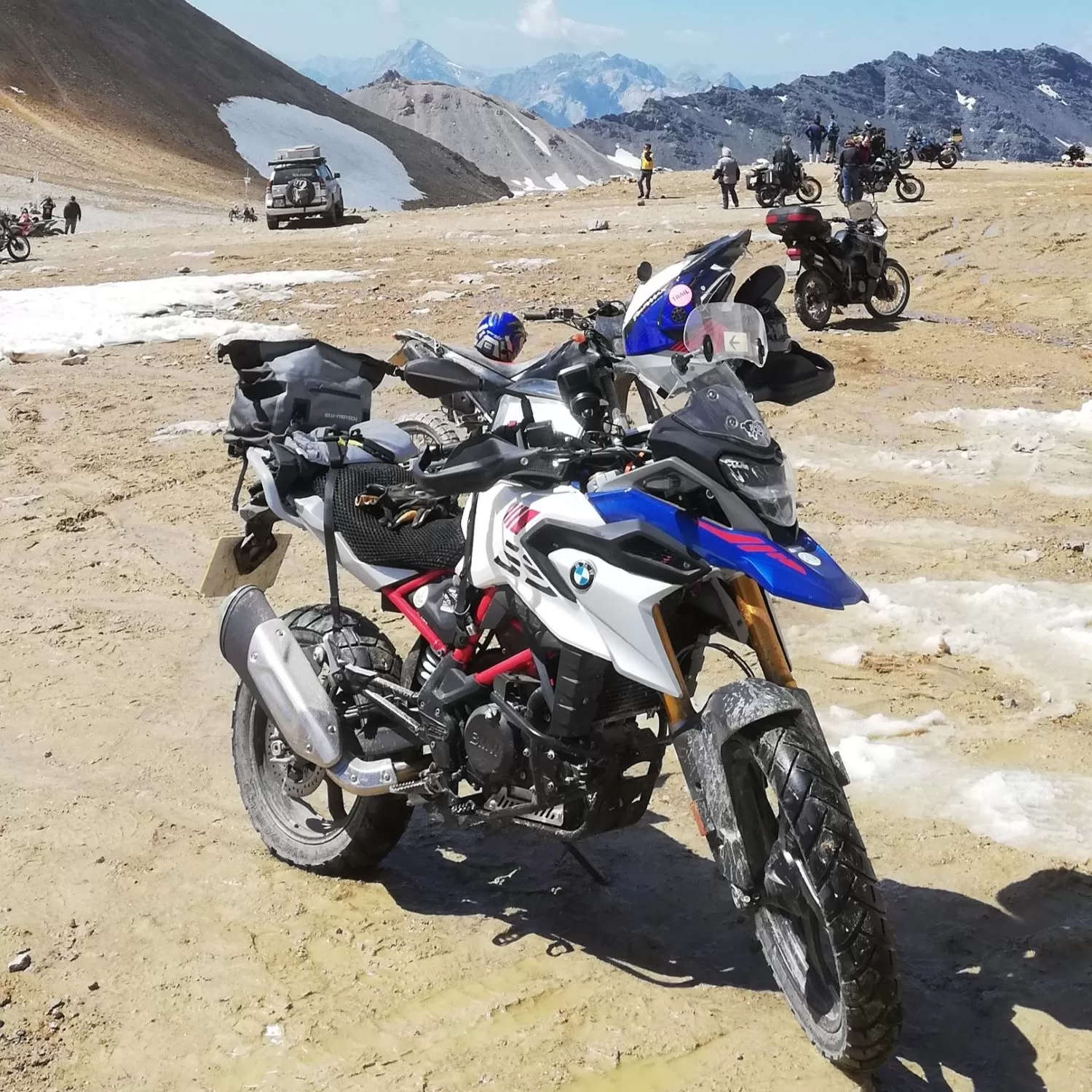 BMW G310GS in the Alps