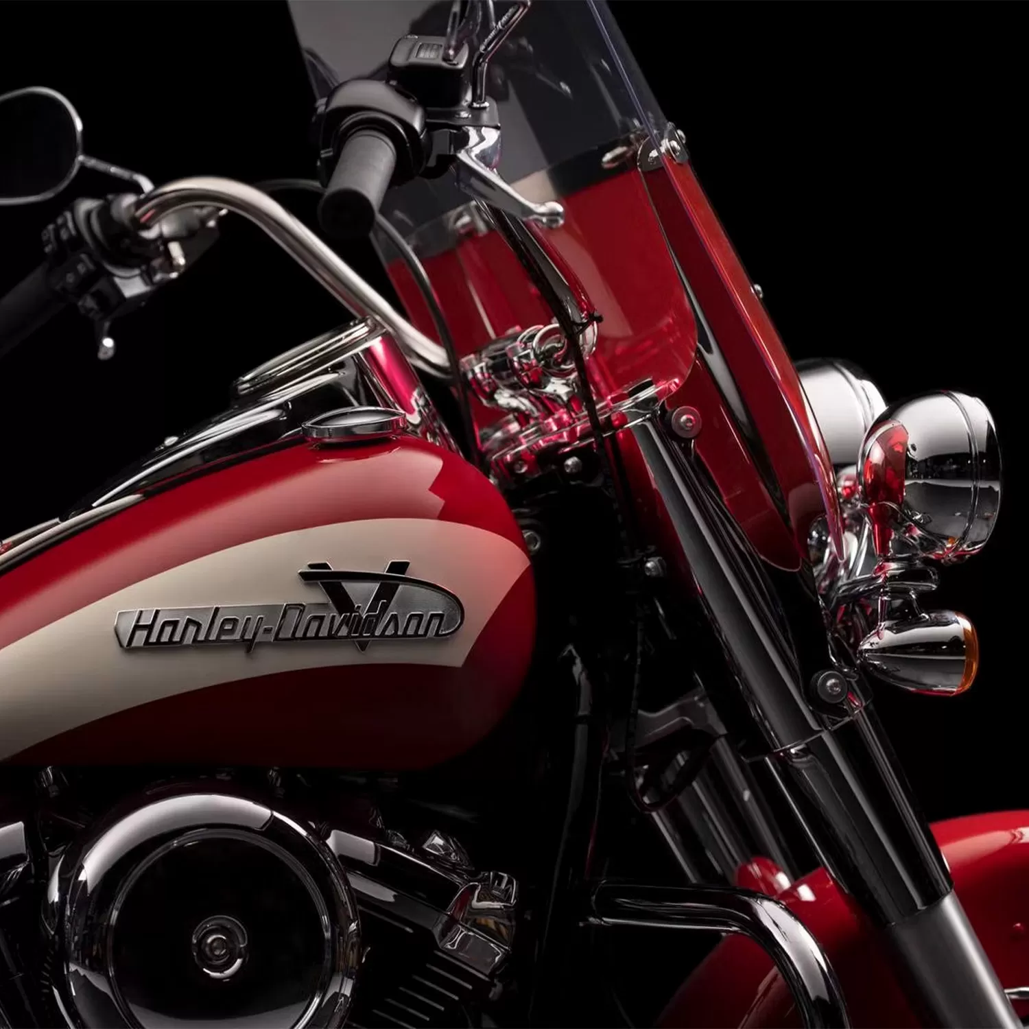 2024 Harley-Davidson Hydra-Glide Revival Icon Collection