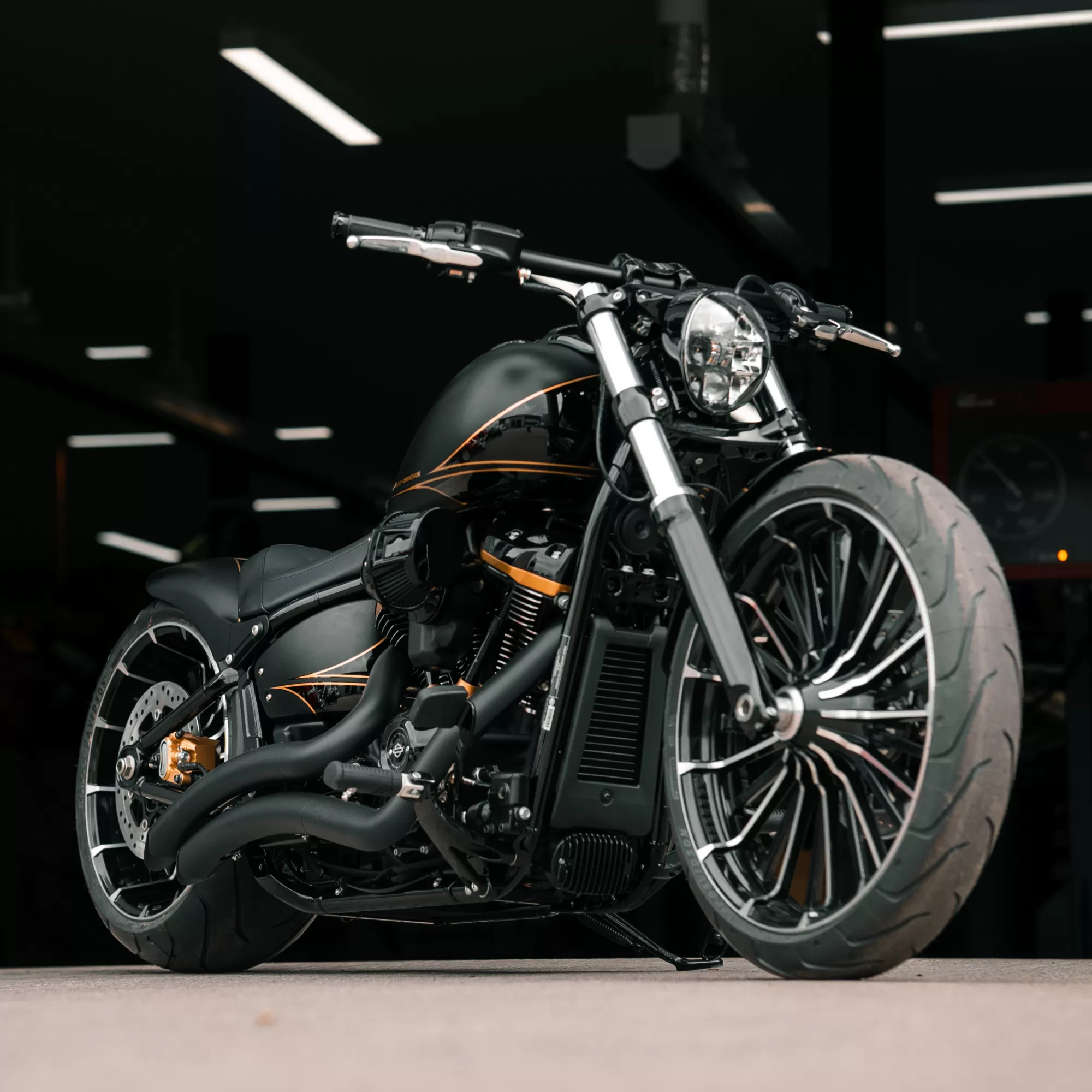 MIDNIGHT SERIES FAT BOY BREAKOUT LIND X STOCKWELL DESIGN