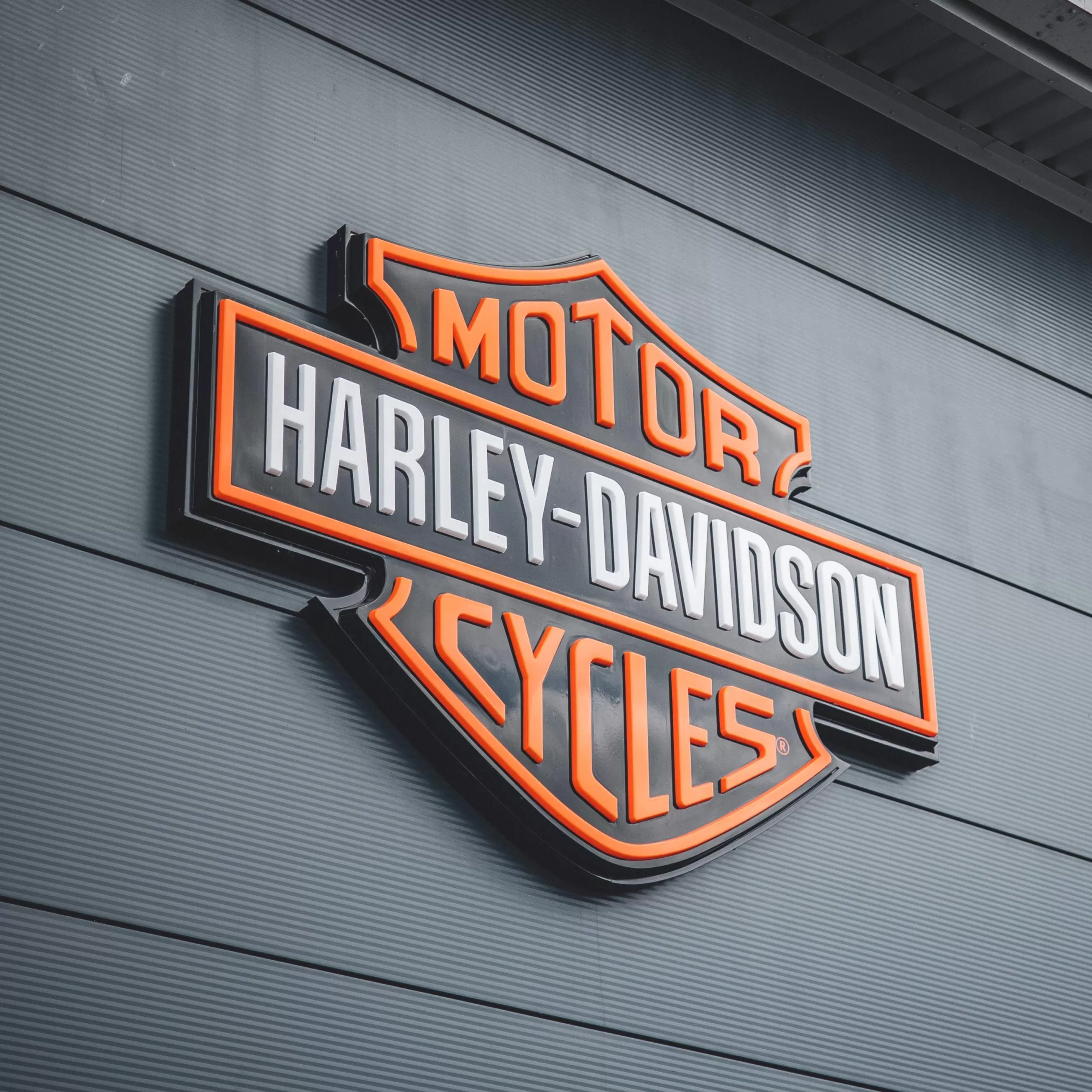 Harley davidson dealer closing clearance