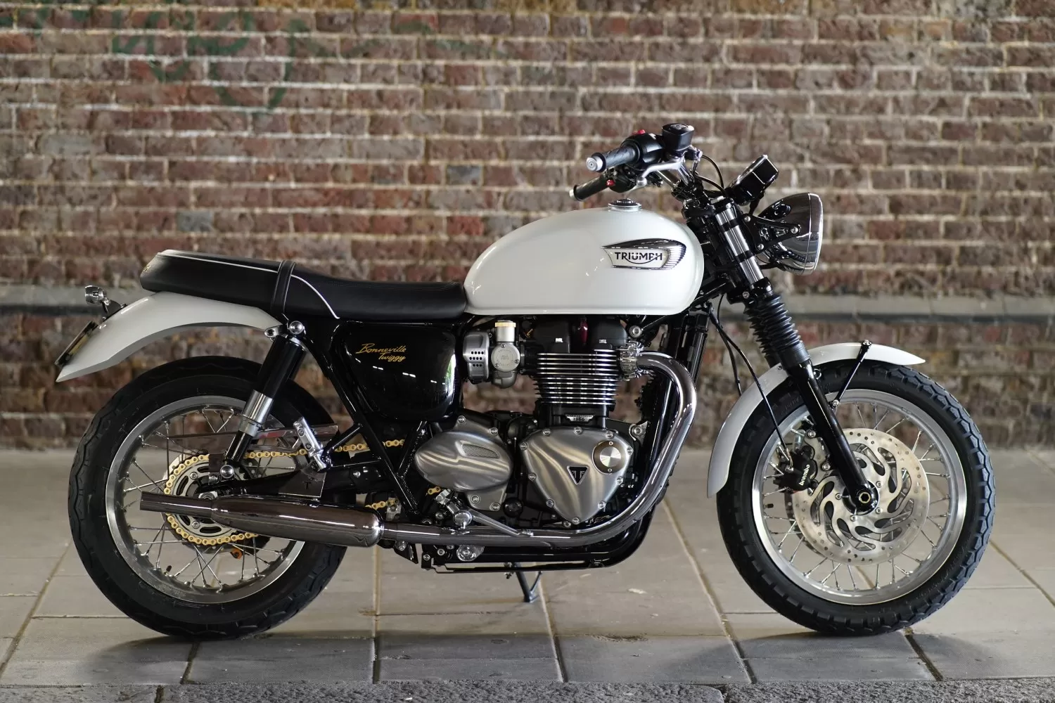 Custom Triumph Twiggy T120 Stockwell Design