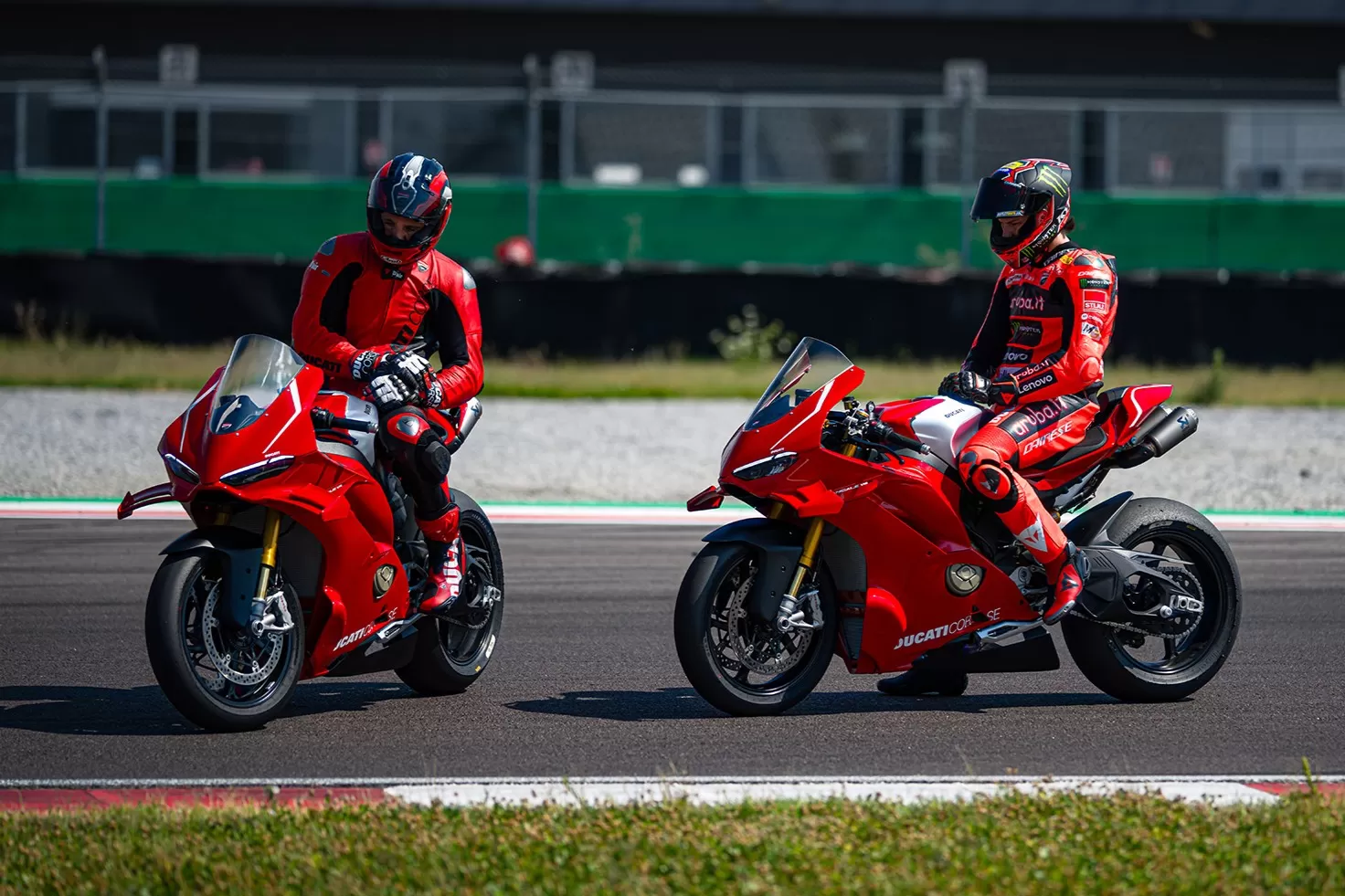 New Ducati Panigale V4 R London