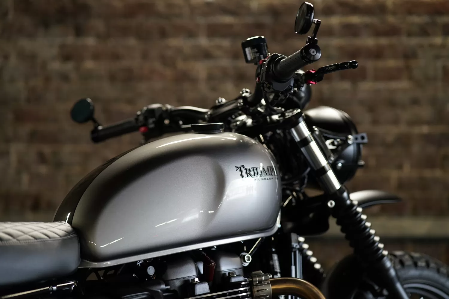 Custom Triumph Scrambler 72 Silicone Silver Painted Tank by Image Design Custom