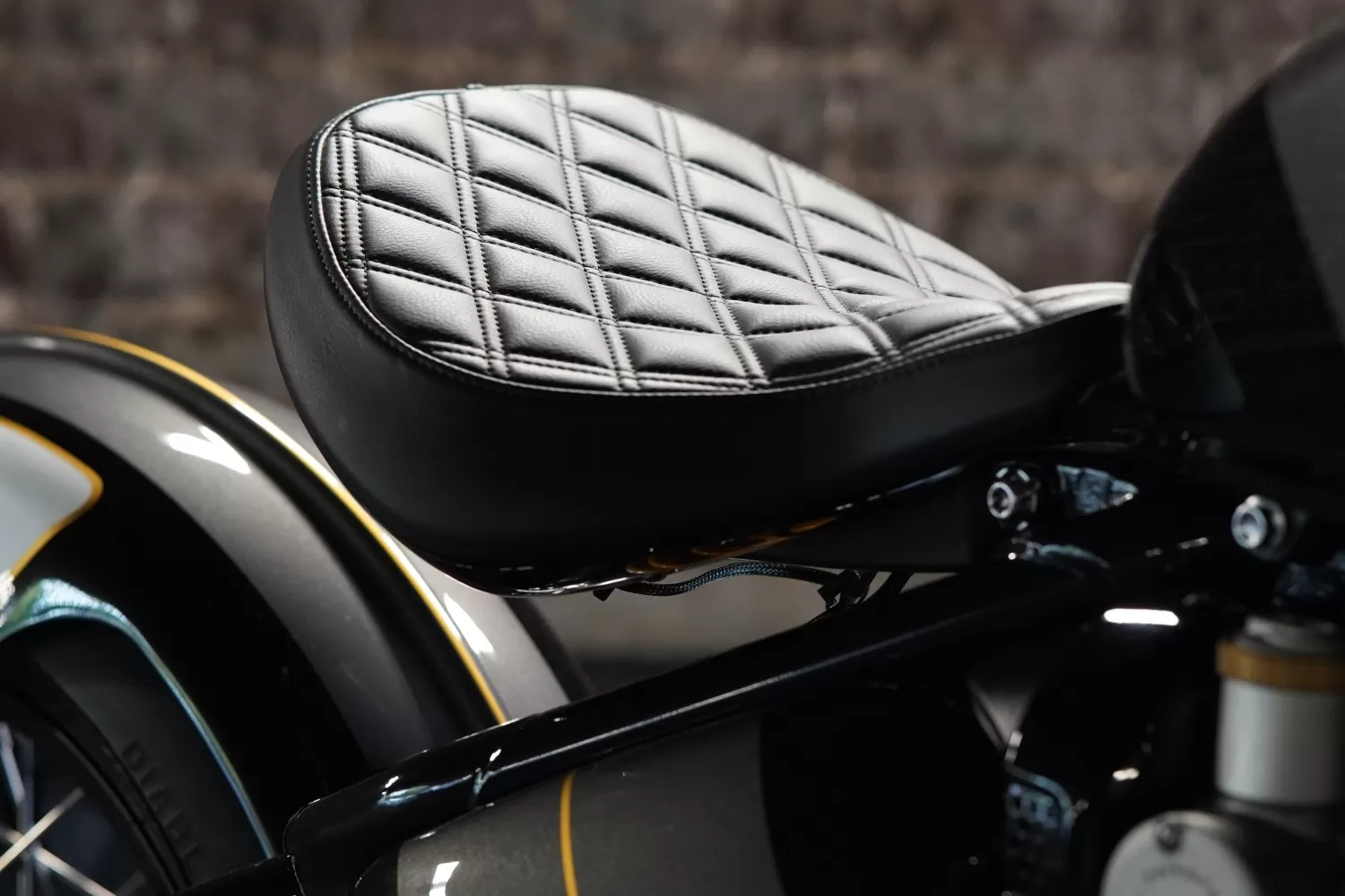 Custom Triumph Bobber RR Stockwell Design London Stitched Seat