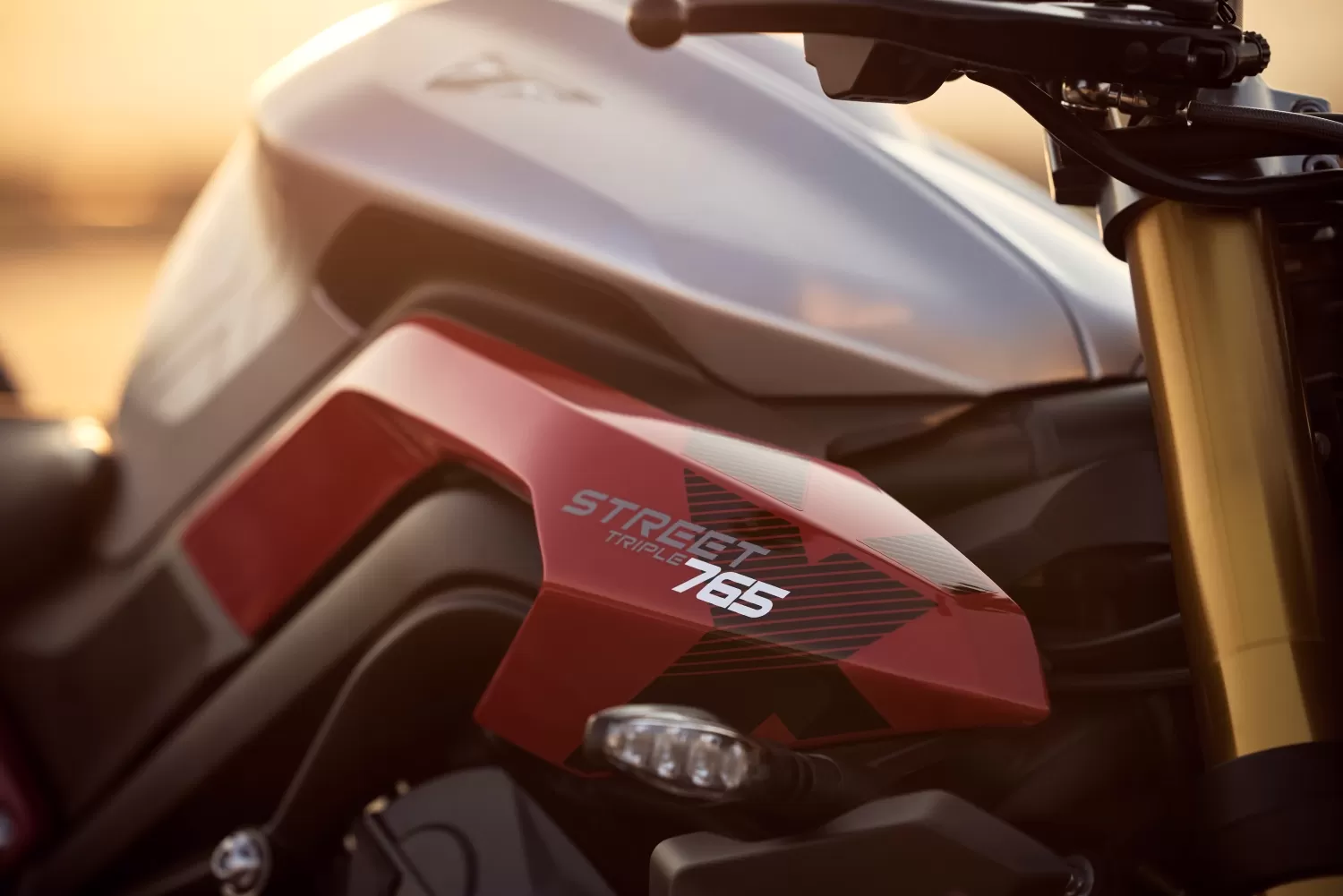 2026 Triumph Street Triple 765 RX Edition Graphic 2026 Triumph Street Triple 765 RX Edition Graphic