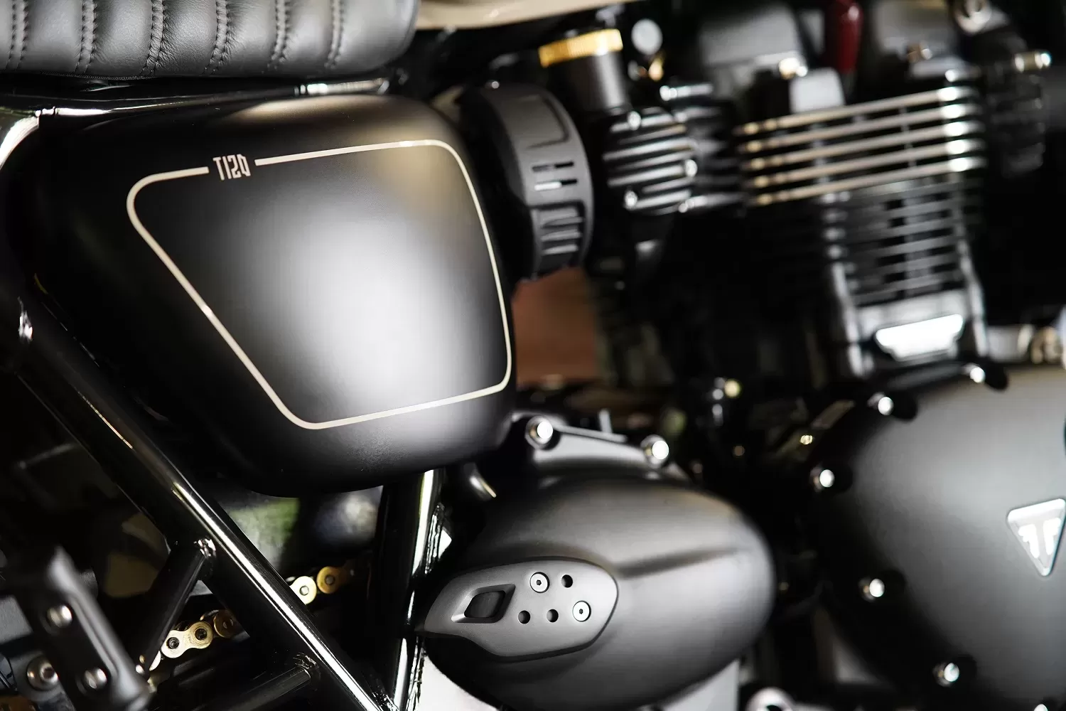 Custom Triumph Cino Bonneville T120 Stockwell LIND Custom Triumph Cino Bonneville T120 Stockwell LIND