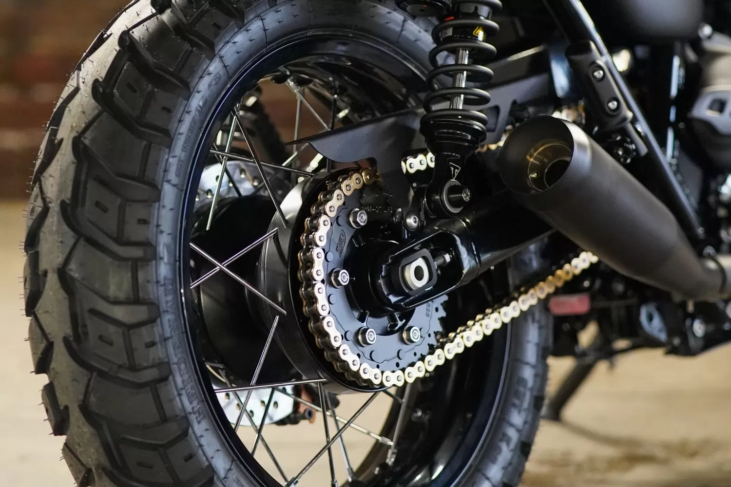 Custom Triumph Castleton T120 by LIND x Stockwell Design at Triumph London