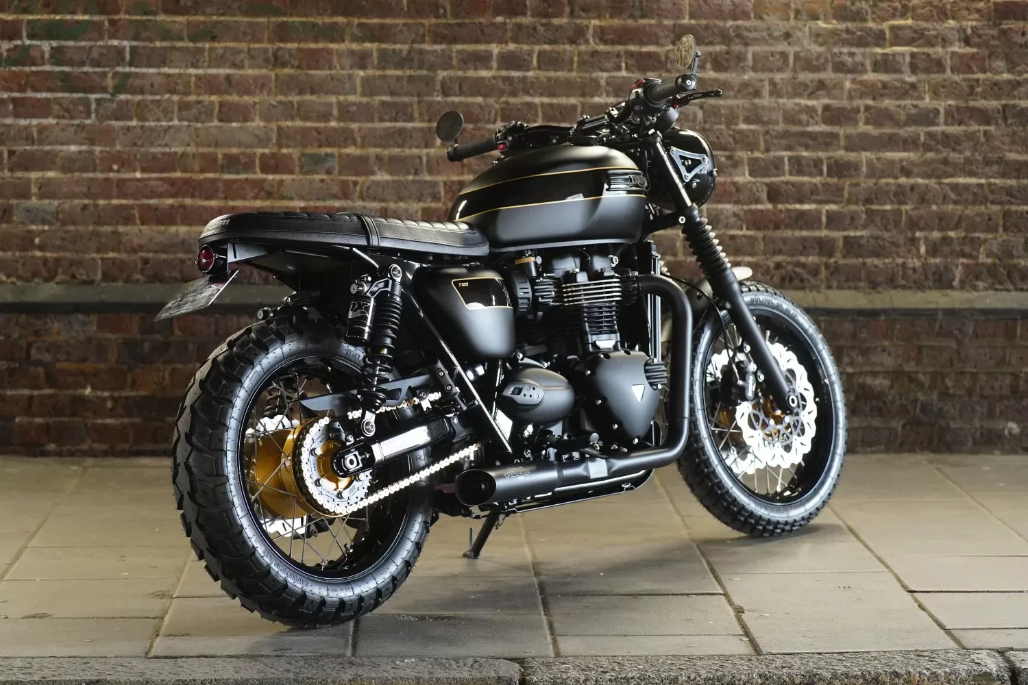 Custom Triumph Banshee T120 by LIND x Stockwell Design at Triumph London