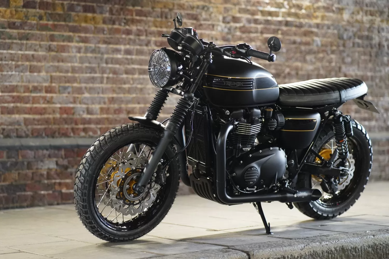 Custom Triumph Banshee T120 by LIND x Stockwell Design at Triumph London