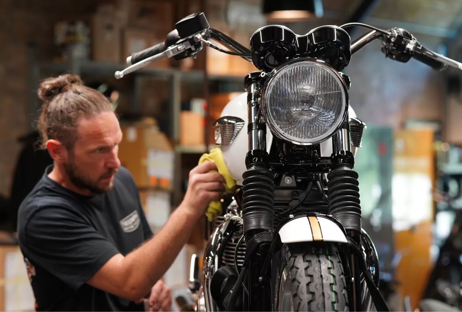 Custom Triumph Bonneville T120 Castleton by LIND x Stockwell Design Central London Workshop