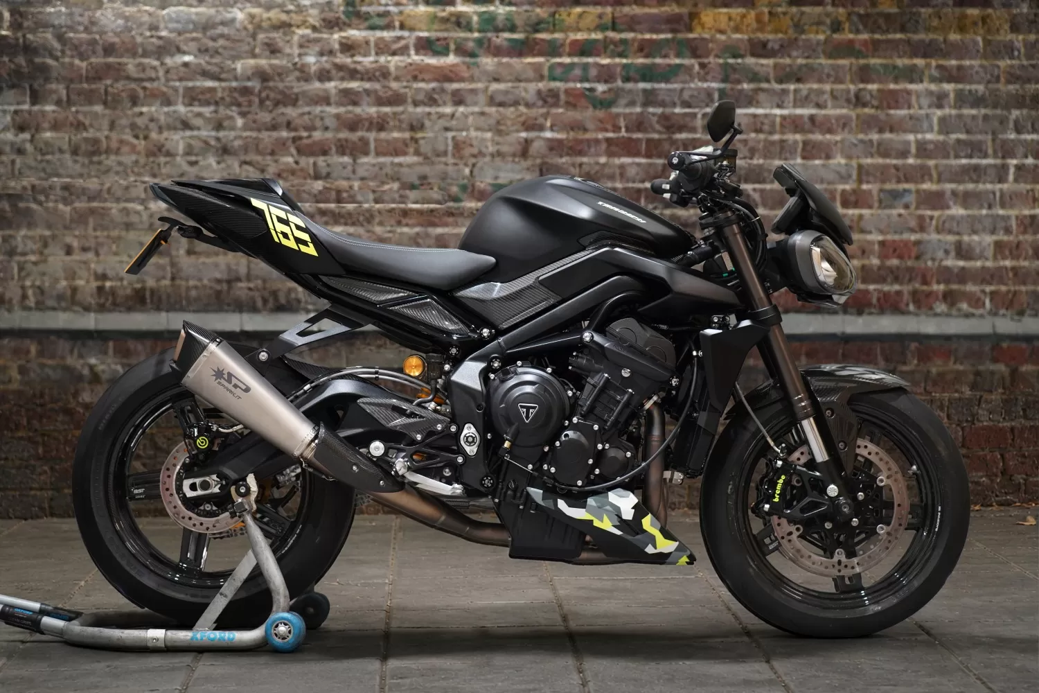 Custom Triumph AERO 765RS by LIND x Stockwell Design Custom Triumph AERO 765RS by LIND x Stockwell Design