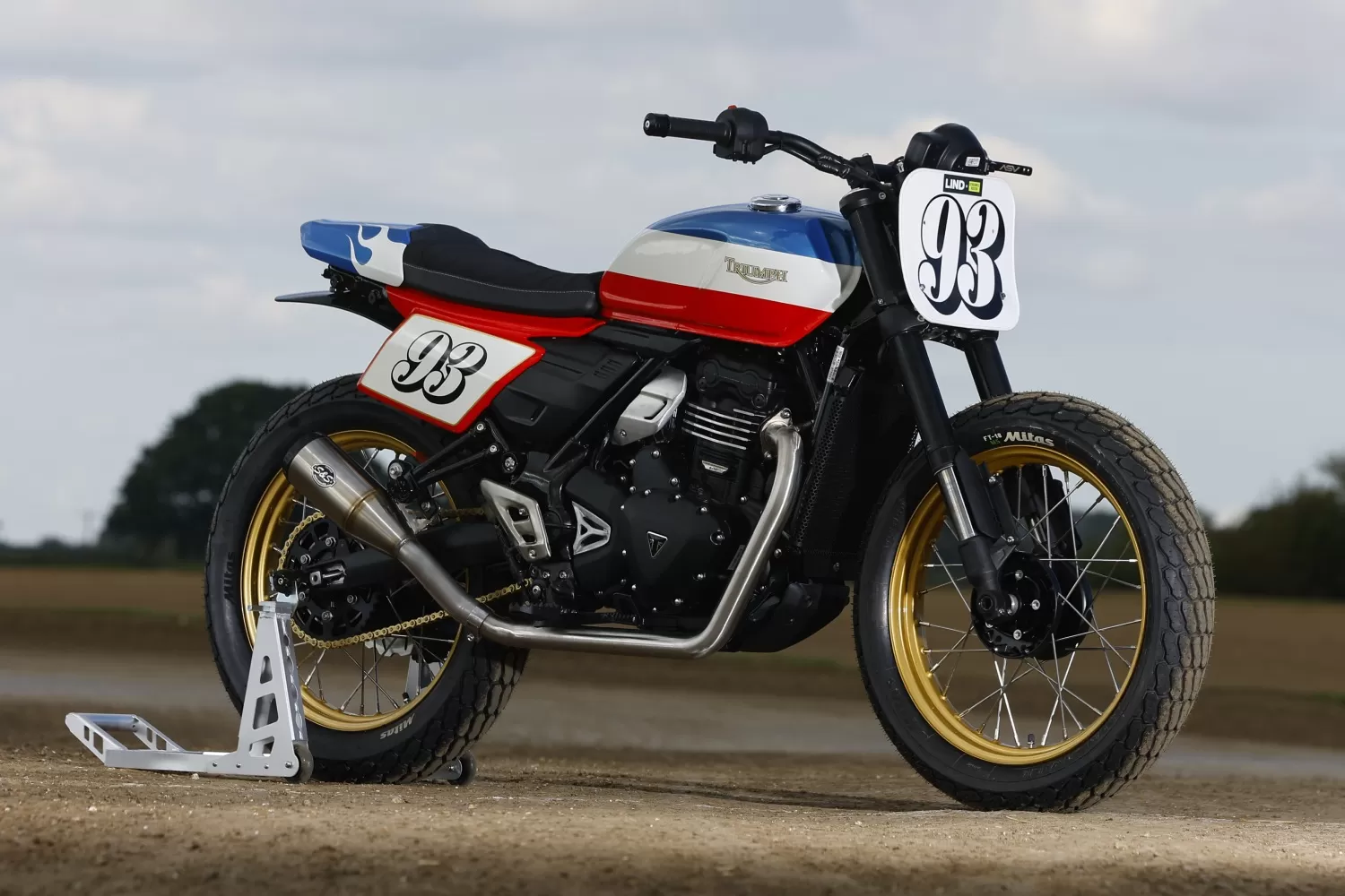 Custom Triumph FT93 Tracker 400 by LIND x Stockwell Design and Triumph West London