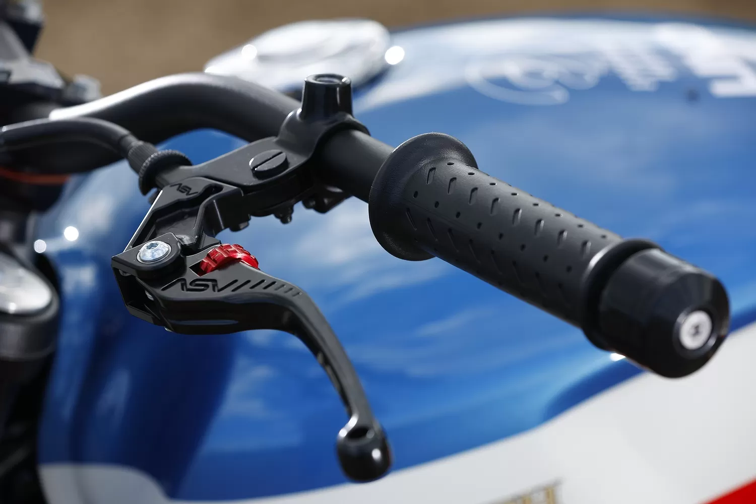 Custom Triumph FT93 Tracker 400 by LIND x Stockwell Design and Triumph West London