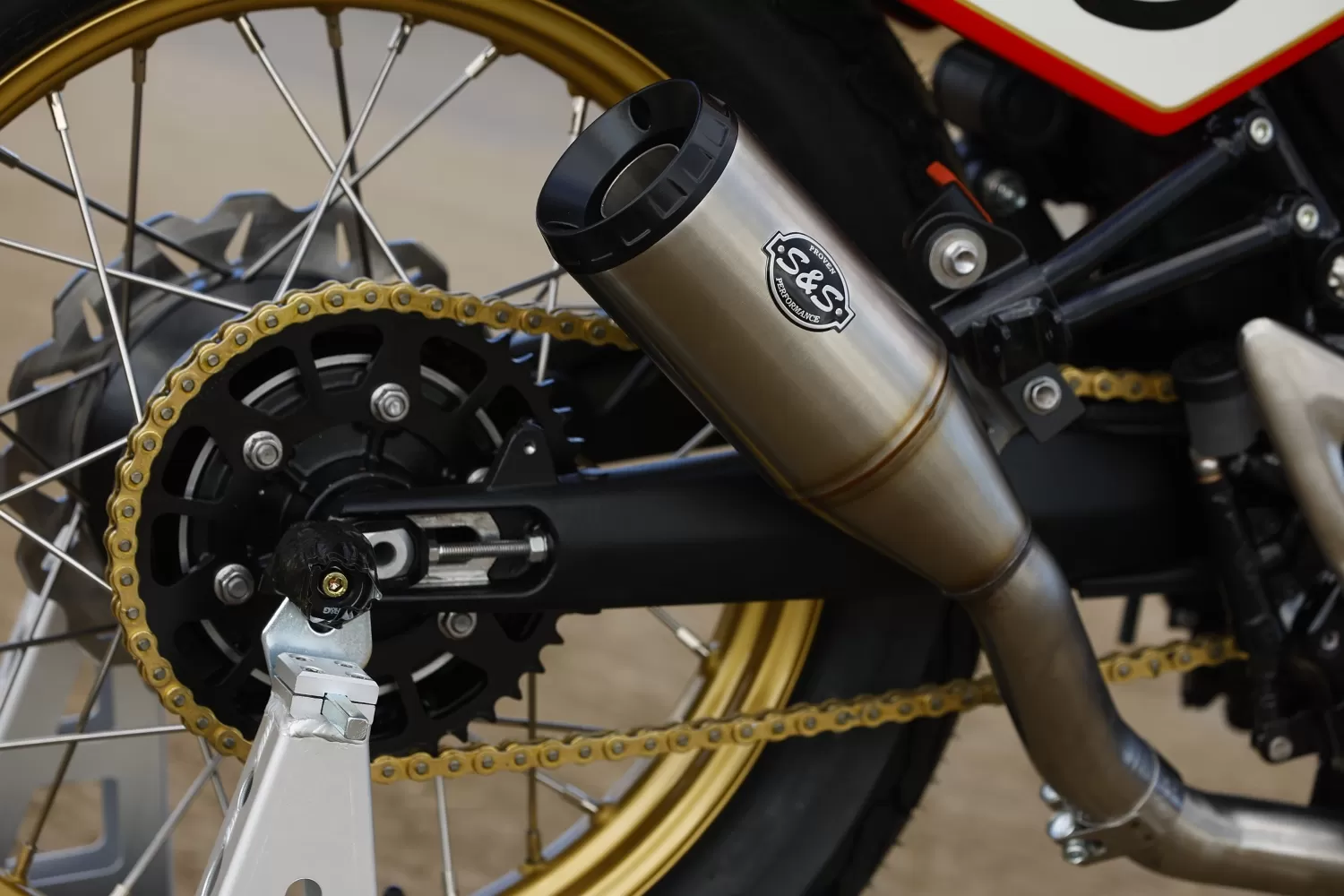 Custom Triumph FT93 Tracker 400 by LIND x Stockwell Design and Triumph West London