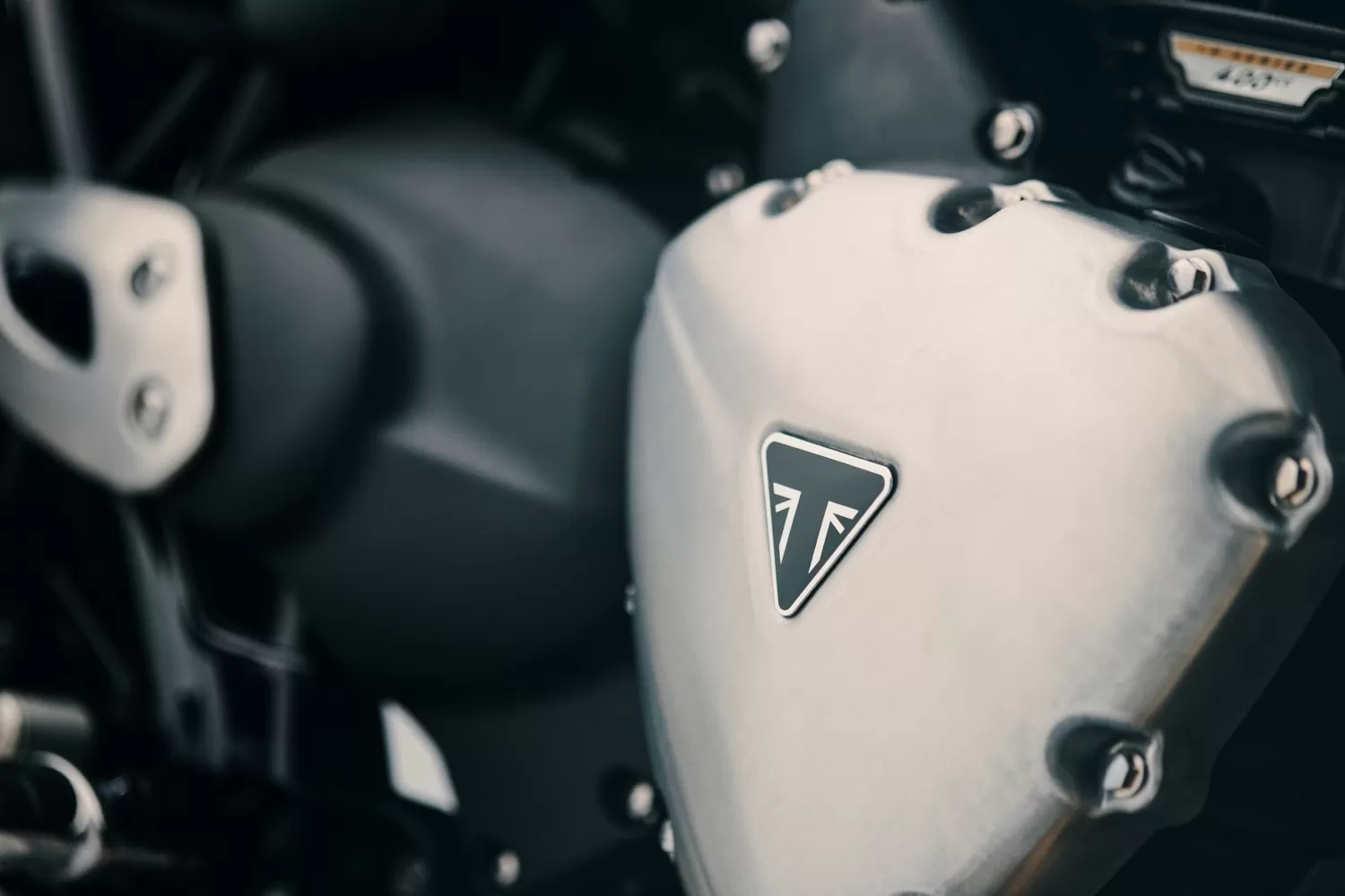 Triumph unveil new Bonneville T40 and T40 Black Models for 2027