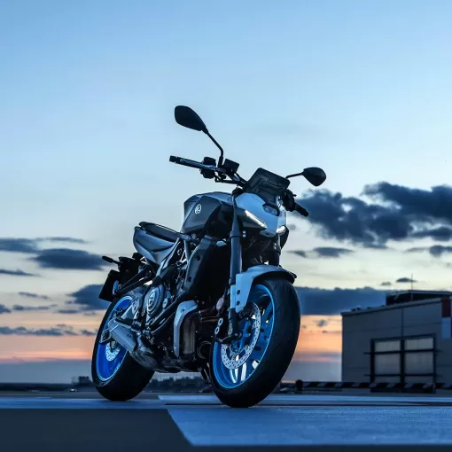 lind-yamaha-3.jpg