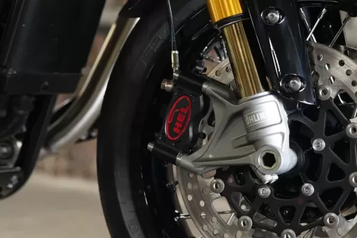 custom-triumph-bonneville-bobber-rr-stockwell-design-brembo.jpg