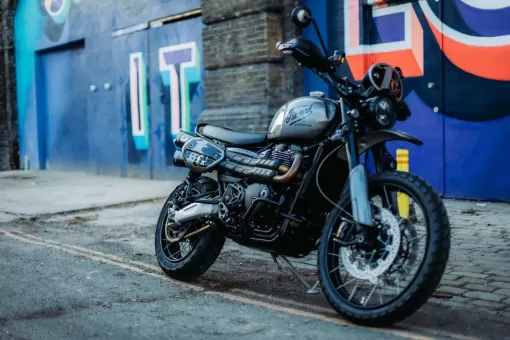 custom-triumph-scrambler-1200-steel-stockwell-design-3.jpg