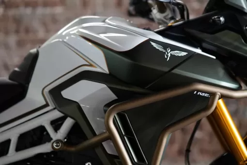 custom-tiger-900-rally-pro-stockwell-design.jpg