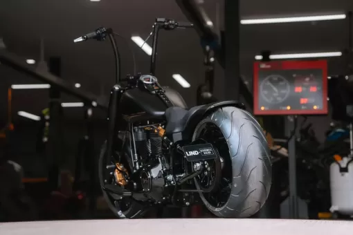 custom-harley-davidson-breakout-fat-boy-stockwell-design-1.jpg