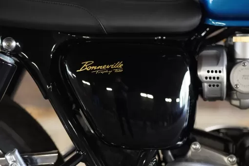 custom-triumph-johnny-sawyer-t120-stockwell-design-5.jpg