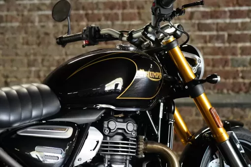 custom-triumph-ellmer-400-stockwell-design-3.jpg