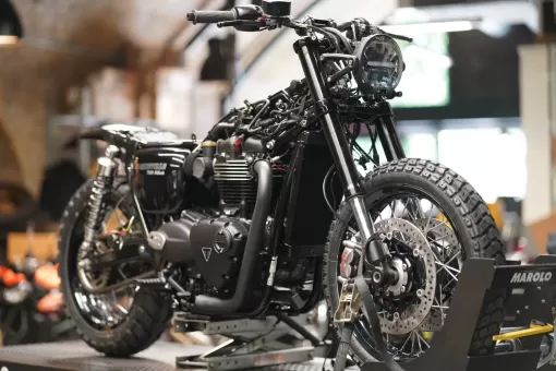 custom-triumph-raven-t120-stockwell-design-7.jpg