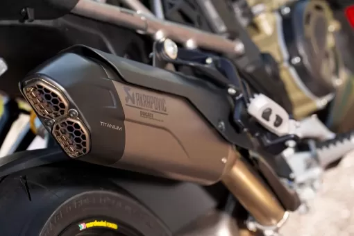 ducati-multistrada-v4-rs-detail-shot-sport-touring.jpg