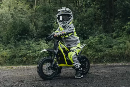 triumph-txp-12-young-rider.jpg