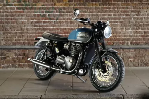 lind-stockwell-custom-trimph-whiskey-blue-t120-front.jpg