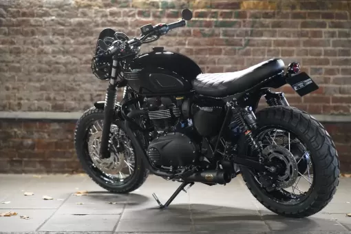custom-black-t120-dakota-london-lind-stockwell-design-london-side.JPG