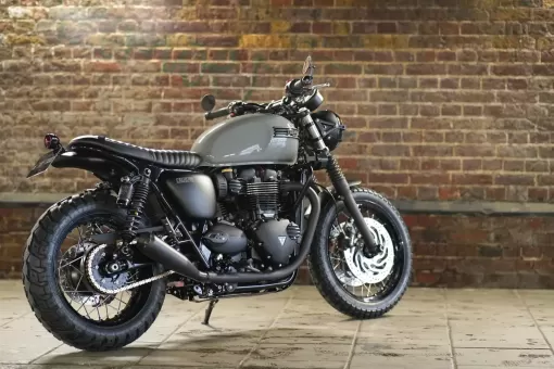 triumph-castleton-custom-t120-stockwell-design-lind-london-1.jpg