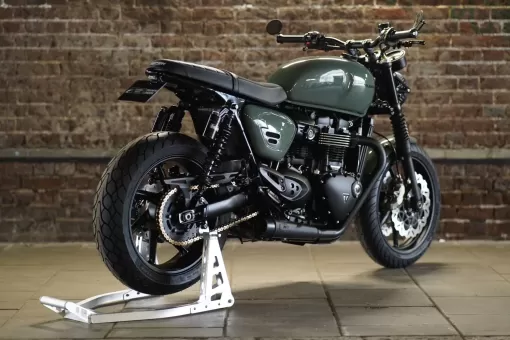 custom-highland-speed-twin-at-triumph-london-by-stockwell-design.jpg