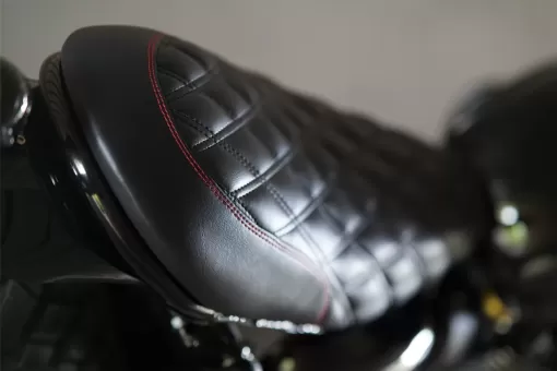 custom-triumph-t120-leonard-lind-stockwell-design-02.jpg