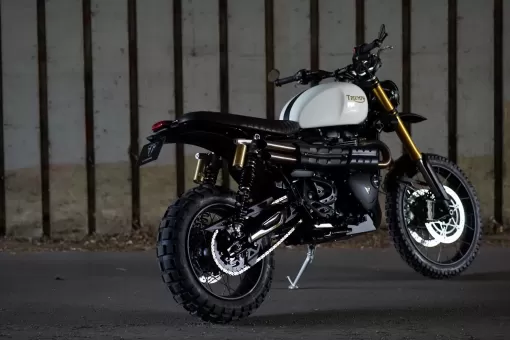custom-triumph-scrambler-1200-overland-roger-back-side-stockwell-design.jpg