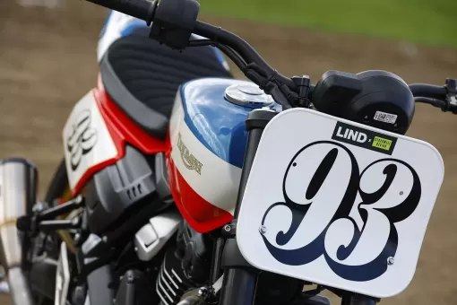 custom-triumph-ft93-tracker-400-by-stockwell-design-and-triumph-west-london-08.jpg