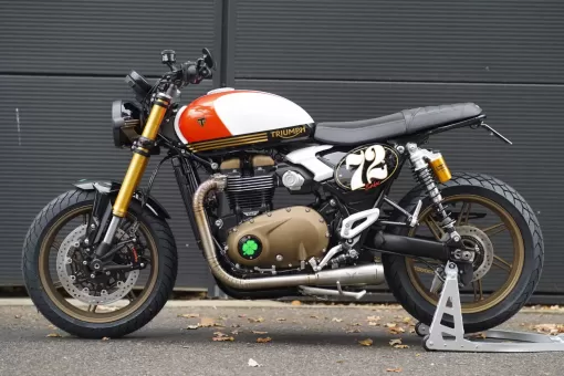custom-triumph-babe-speed-twin-rs-by-stockwell-design-and-triumph-west-london-01.jpg